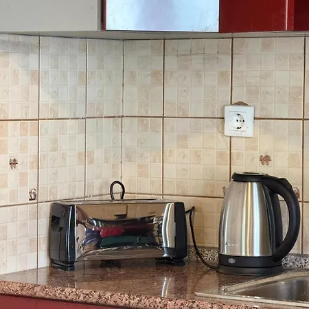 度假居 Elenora House